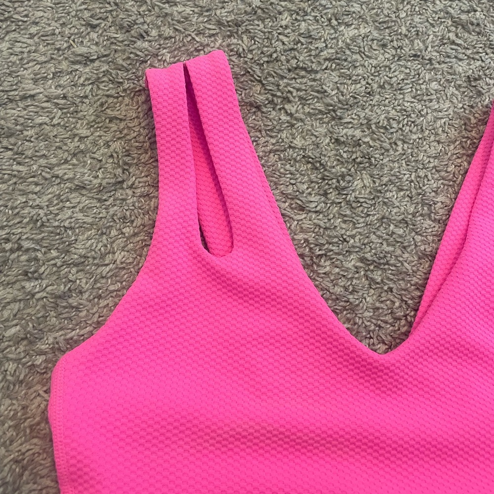 Beach Riot Top - Picture 5 of 7